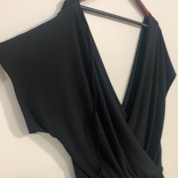 Express Blouse Top deep neckline blouse size S Black color - Picture 1 of 7